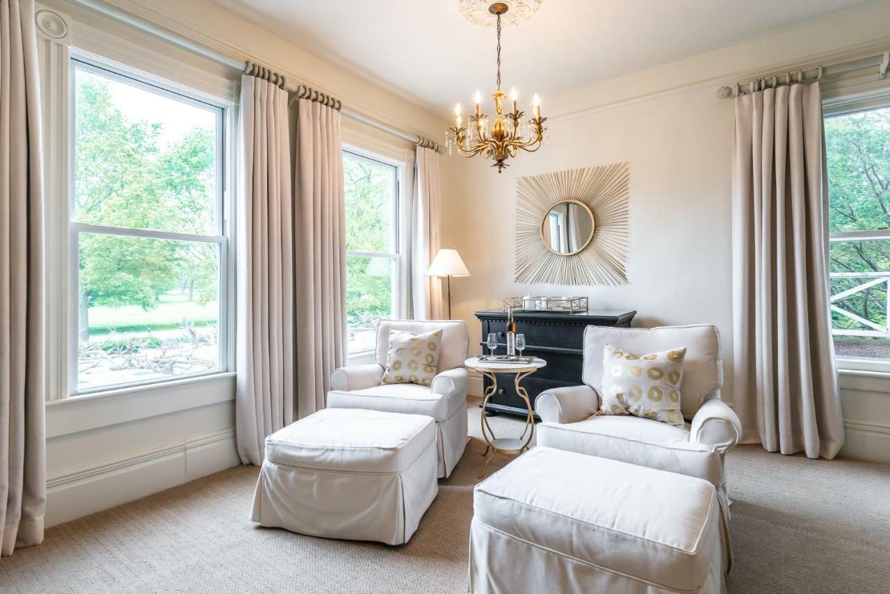 Lakewinds Country Manor Bed and Breakfast Niagara-on-the-Lake Esterno foto