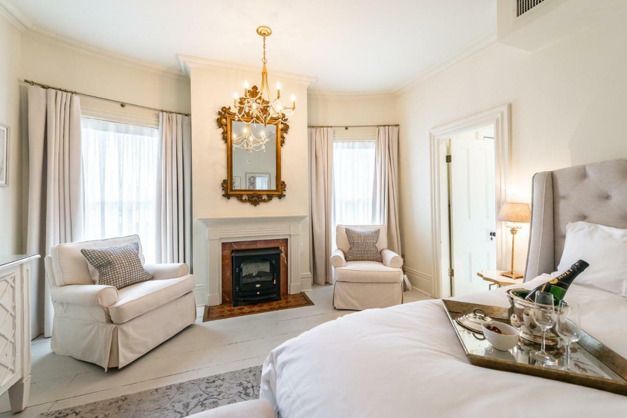 Lakewinds Country Manor Bed and Breakfast Niagara-on-the-Lake Esterno foto