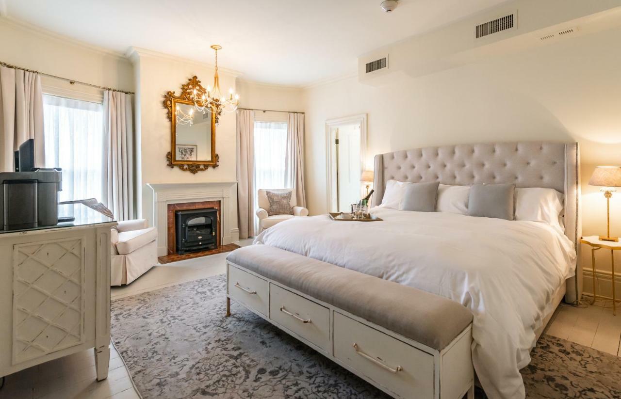 Lakewinds Country Manor Bed and Breakfast Niagara-on-the-Lake Esterno foto