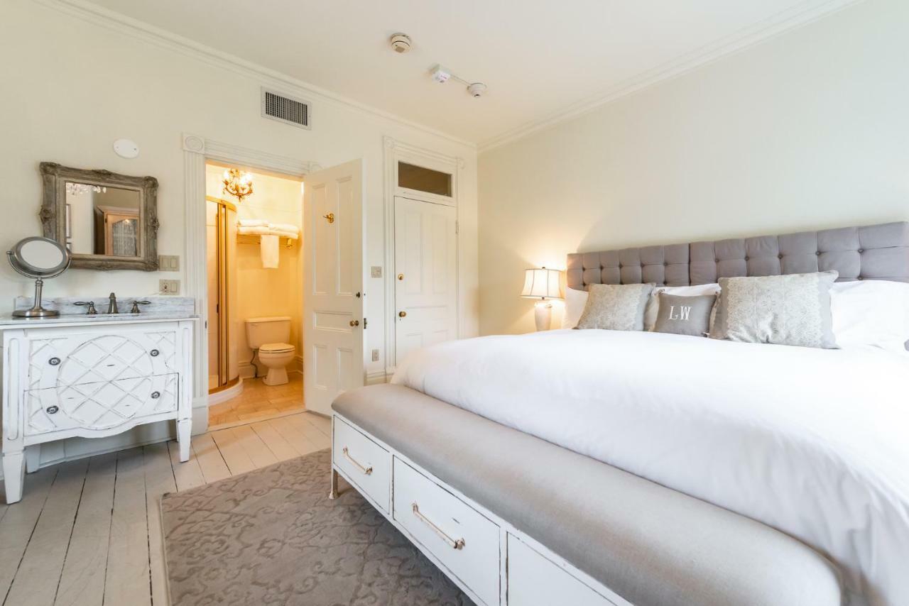 Lakewinds Country Manor Bed and Breakfast Niagara-on-the-Lake Esterno foto