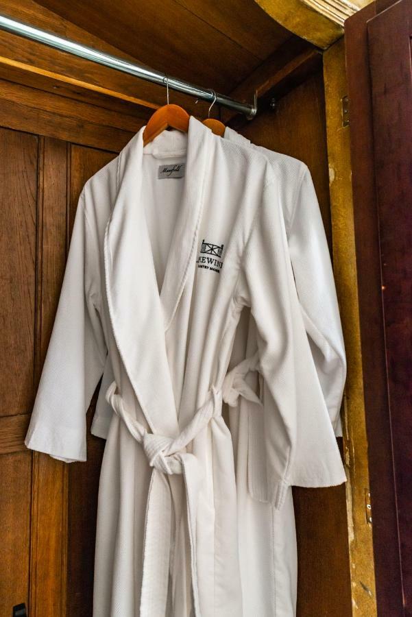 Lakewinds Country Manor Bed and Breakfast Niagara-on-the-Lake Esterno foto