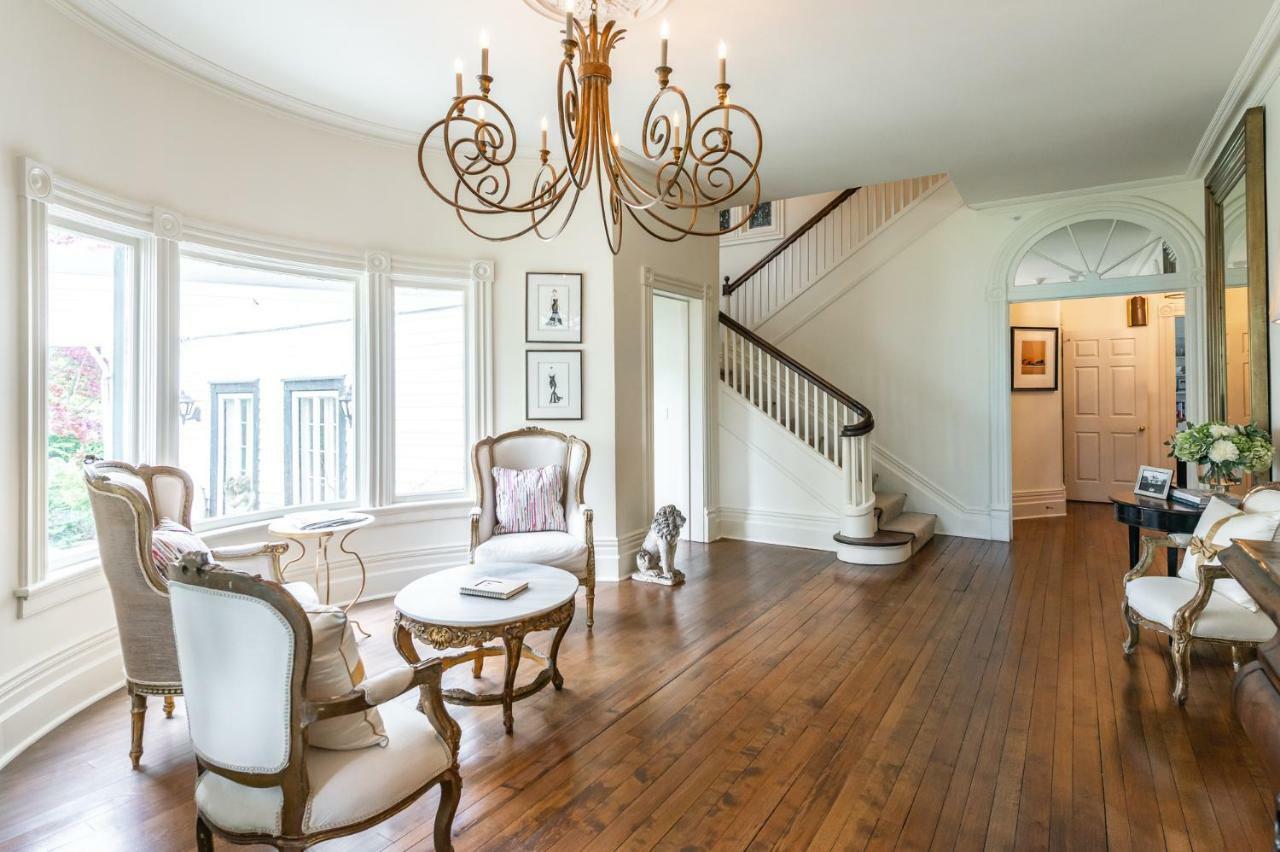 Lakewinds Country Manor Bed and Breakfast Niagara-on-the-Lake Esterno foto